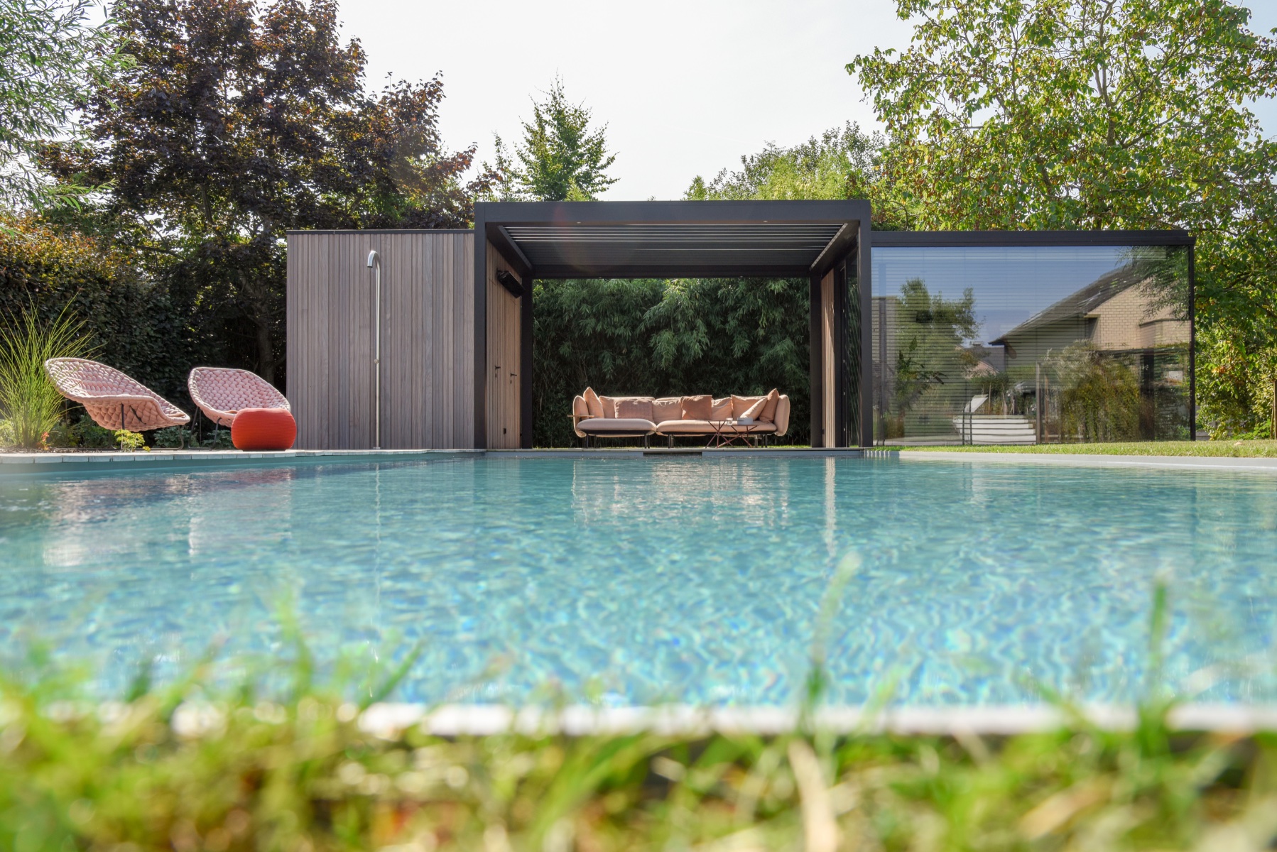 zwembad met Unicus-poolhouse
