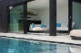 inkijk in een design poolhouse